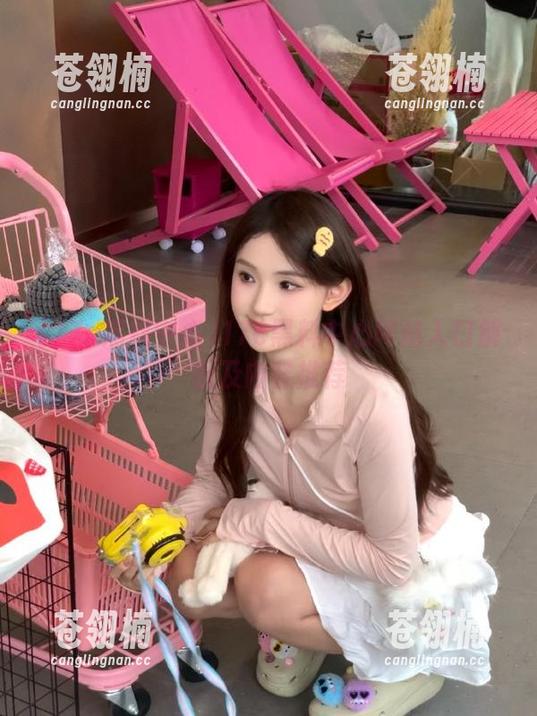 17c黑料中心网站入口解析及内容推荐