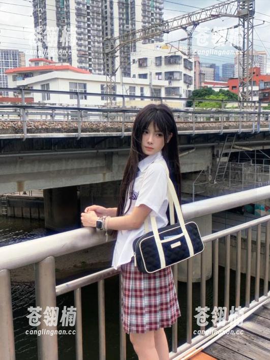 打开51cgfun吃瓜网iOS版,收藏最全面的吃瓜内容 打开51cgfun吃瓜网iOS版,收藏最全面的吃瓜内容