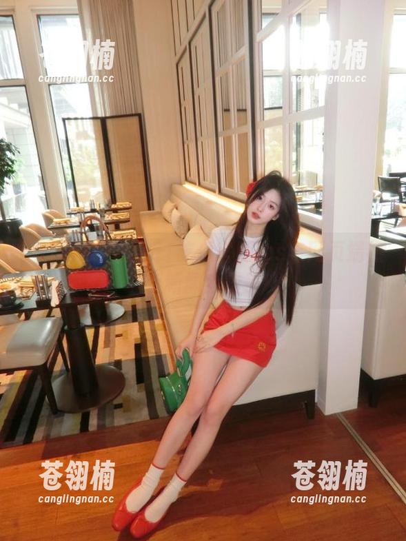 最新51吃瓜官网ios与网页端热点新闻全覆盖