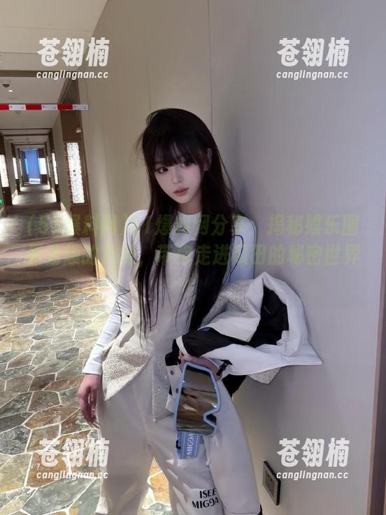 51爆料网分享：揭秘娱乐圈最劲爆的八卦，带你走进瓜田的秘密世界！