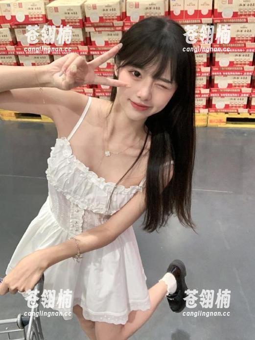 91吃瓜中心在线更新，精彩瓜闻一键收藏