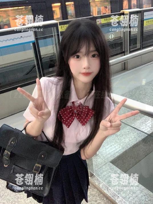逛吃瓜必备，妹子在线分享zztt21导航