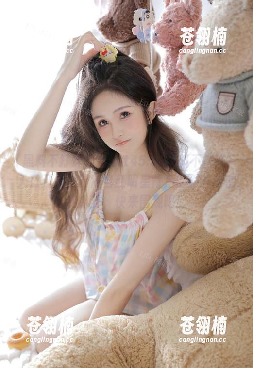 “zztt45.su黑料不打烊”入口开放，聚焦当红明星背后的那些秘密和八卦，快来围观吧！