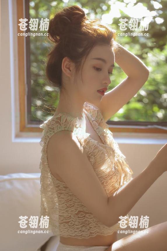 下载52黑料吃瓜网，看女生最爱吃的黑料和瓜，快乐不停歇！