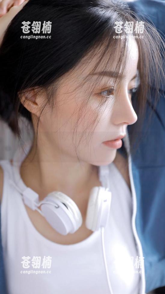 震惊世人!黑料正能量爆料苹果版助你轻松获取娱乐圈黑暗内幕! 震惊世人!黑料正能量爆料苹果版助你轻松获取娱乐圈黑暗内幕!