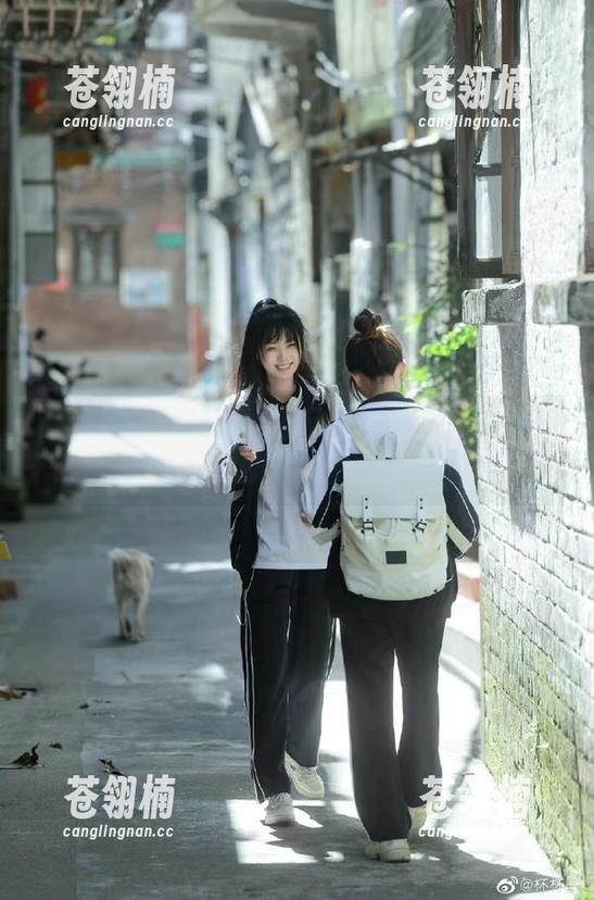 线路频断只因黑料福利?永久服务到底靠不靠谱我真怀疑 线路频断只因黑料福利?永久服务到底靠不靠谱我真怀疑